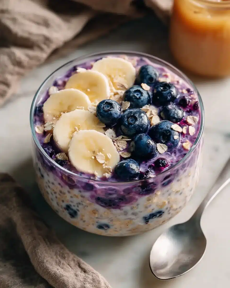 5-Ingredient Blueberry Banana Overnight Oats Recipe